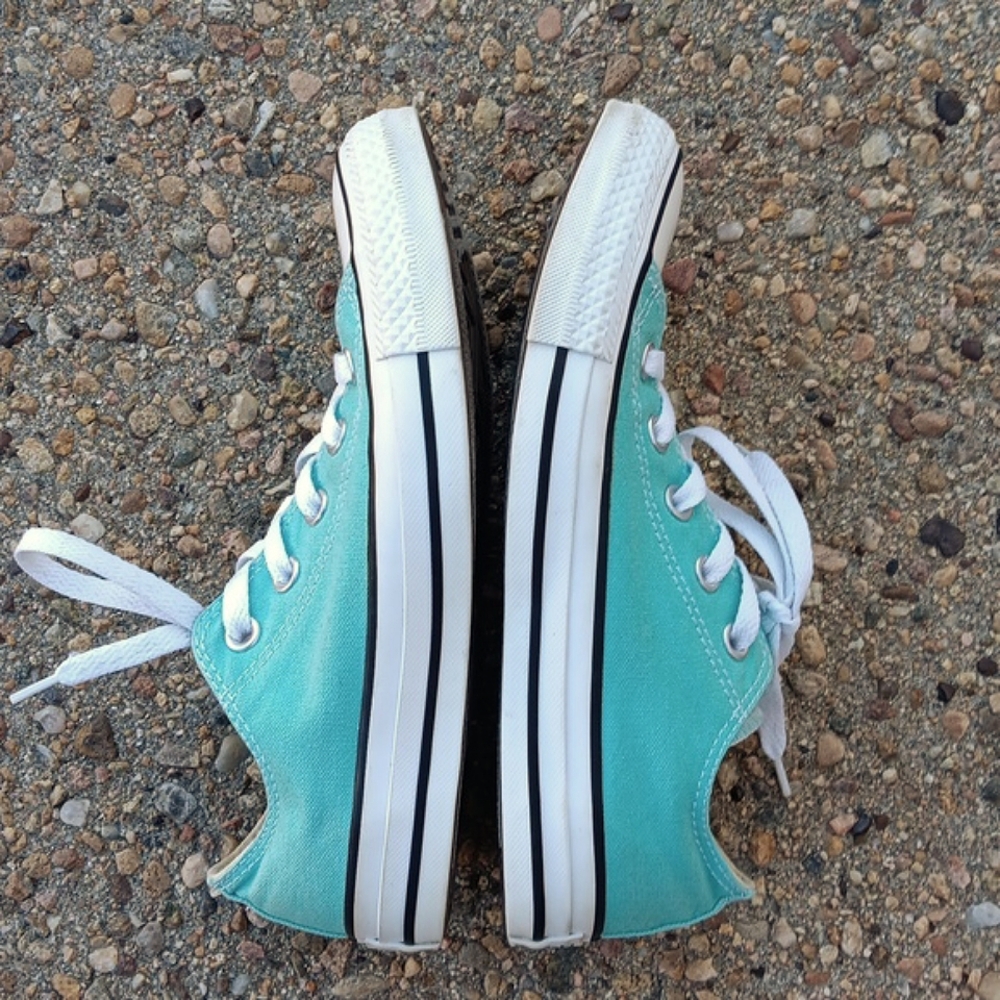 Converse all star classic canvas low top lace up sneakers womens sz 6 light blue - Picture 5 of 8